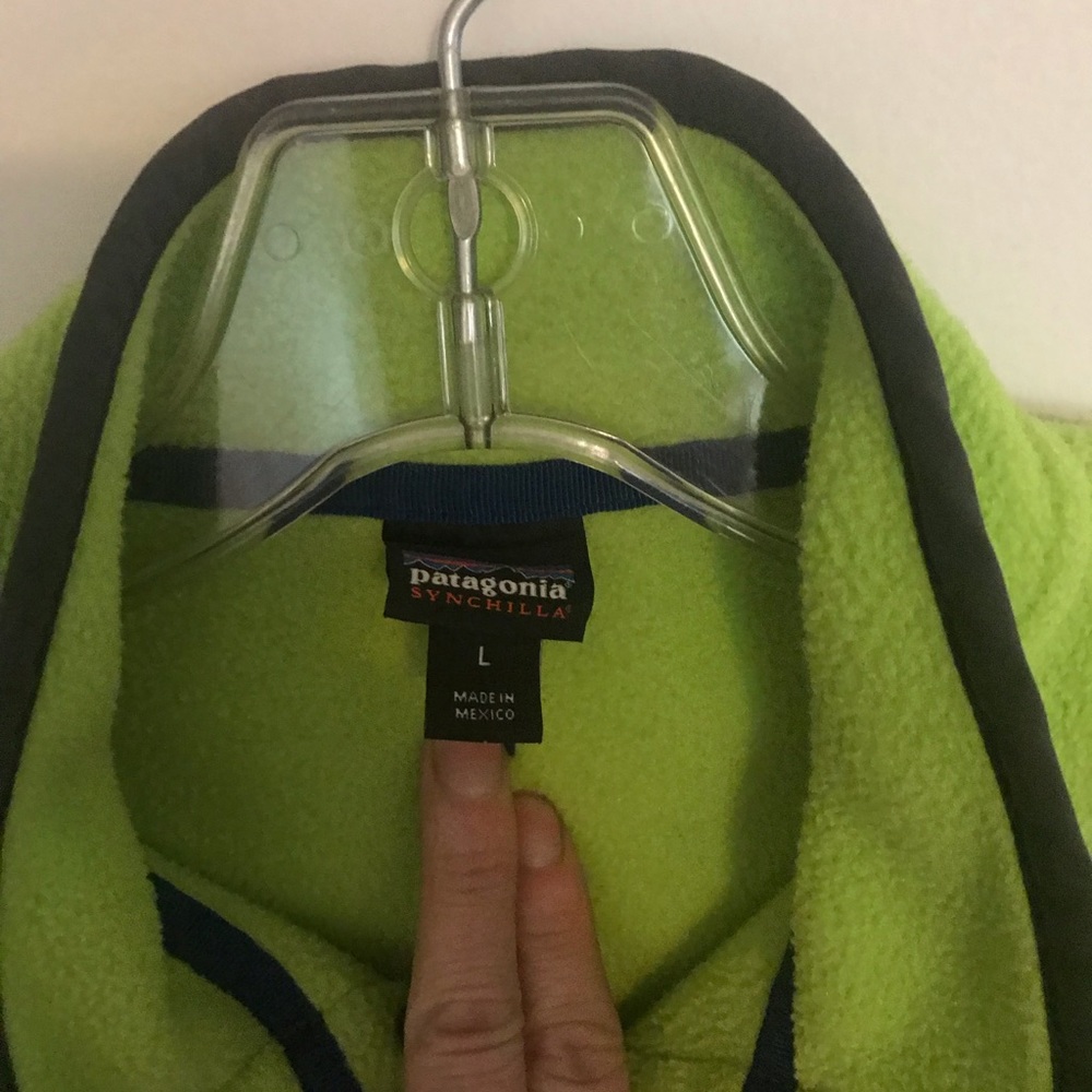 Boys large Patagonia pull over fleece